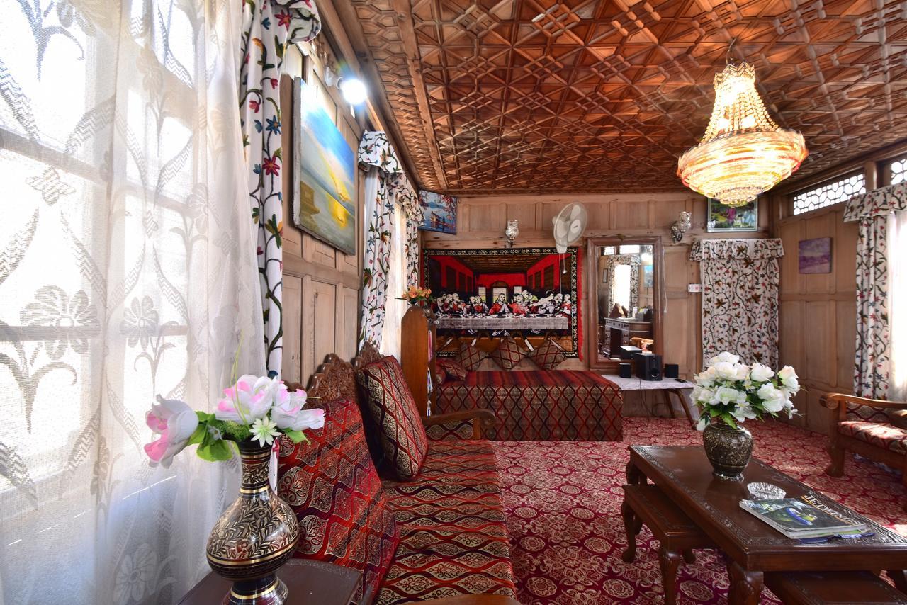 Hotel Golden Hopes Group Of Houseboats Srīnagar Exteriér fotografie