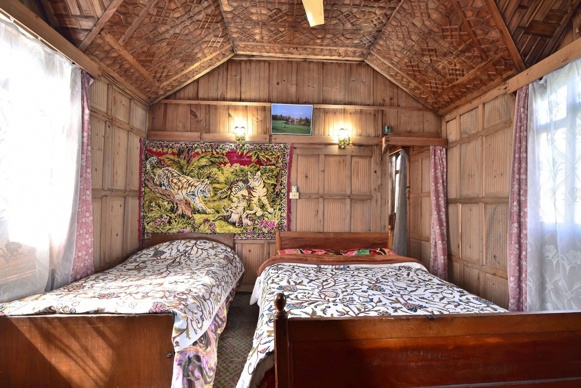 Hotel Golden Hopes Group Of Houseboats Srīnagar Exteriér fotografie